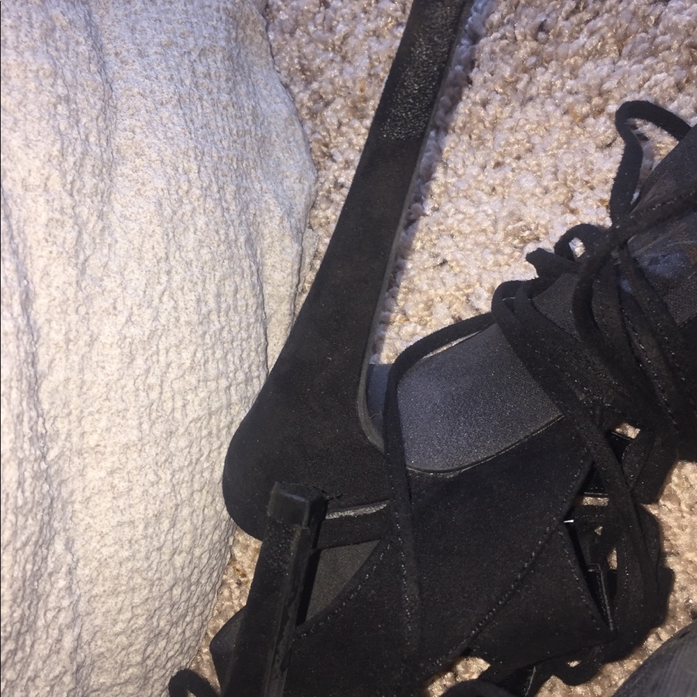 Open Toe Black String Heels - Picture 4 of 5